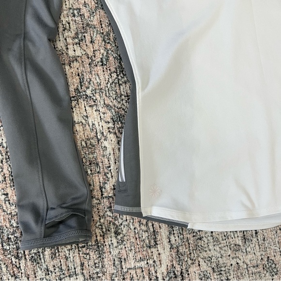 Athleta Women’s Quarter Zip Pullover Top Size Medium Gray White - Picture 5 of 13